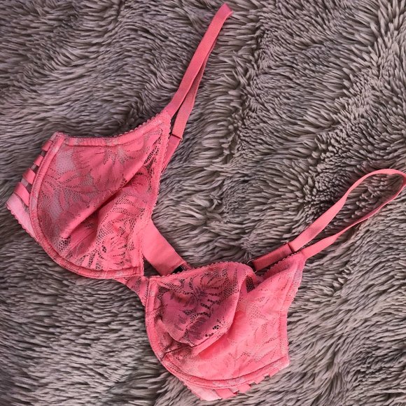 Victoria's Secret Other - Sheer cup lace VS bra with side hardware detail.